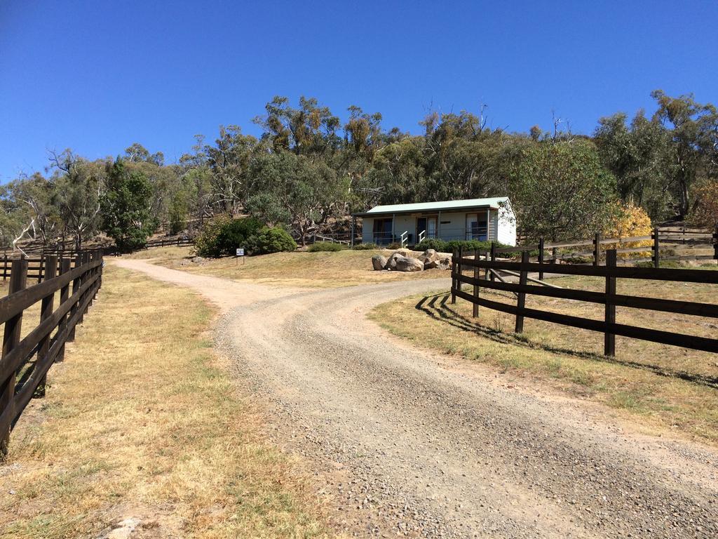 Warby Cottage Wangaratta Exterior photo
